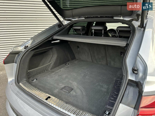 Сірий Ауді E-Tron, об'ємом двигуна 0 л та пробігом 45 тис. км за 33999 $, фото 43 на Automoto.ua