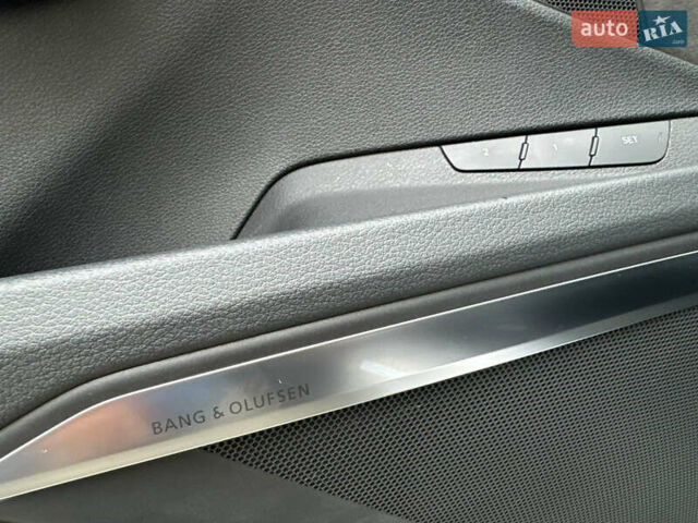 Серый Ауди E-Tron, объемом двигателя 0 л и пробегом 94 тыс. км за 35500 $, фото 6 на Automoto.ua