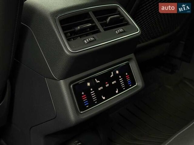 Сірий Ауді E-Tron, об'ємом двигуна 0 л та пробігом 86 тис. км за 37423 $, фото 43 на Automoto.ua