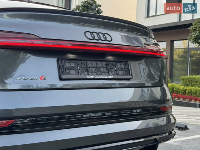 Серый Ауди E-Tron, объемом двигателя 0 л и пробегом 119 тыс. км за 41500 $, фото 25 на Automoto.ua