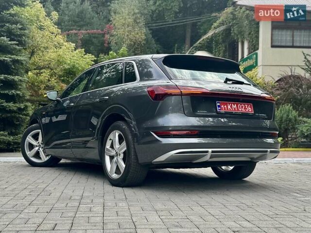 Сірий Ауді E-Tron, об'ємом двигуна 0 л та пробігом 148 тис. км за 27500 $, фото 91 на Automoto.ua