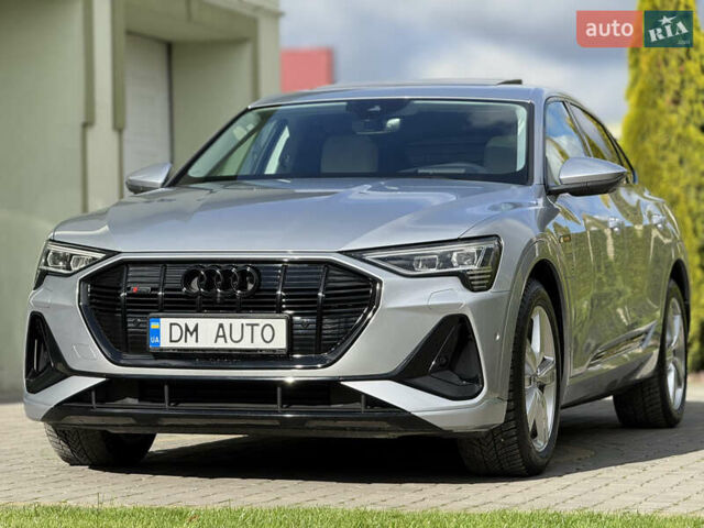 Серый Ауди E-Tron, объемом двигателя 0 л и пробегом 130 тыс. км за 37000 $, фото 22 на Automoto.ua