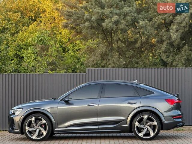 Серый Ауди E-Tron, объемом двигателя 0 л и пробегом 56 тыс. км за 46999 $, фото 6 на Automoto.ua