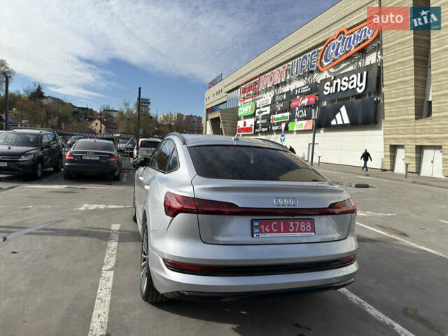 Серый Ауди E-Tron, объемом двигателя 0 л и пробегом 32 тыс. км за 41990 $, фото 12 на Automoto.ua