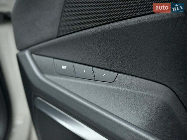 Серый Ауди E-Tron, объемом двигателя 0 л и пробегом 36 тыс. км за 45445 $, фото 89 на Automoto.ua