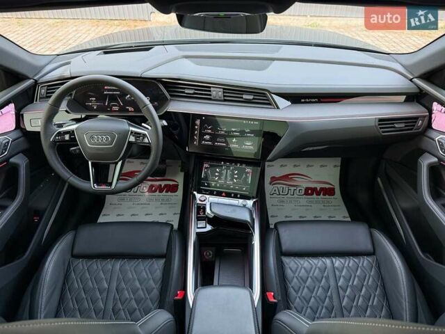Серый Ауди E-Tron, объемом двигателя 0 л и пробегом 56 тыс. км за 46999 $, фото 84 на Automoto.ua