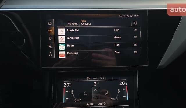 Сірий Ауді E-Tron, об'ємом двигуна 0 л та пробігом 110 тис. км за 29999 $, фото 88 на Automoto.ua