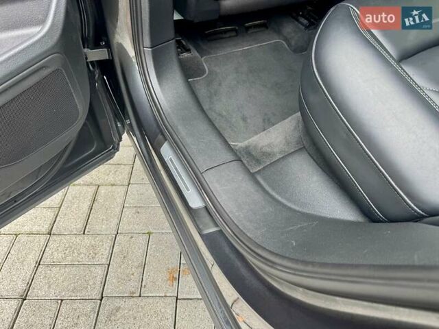 Сірий Ауді E-Tron, об'ємом двигуна 0 л та пробігом 148 тис. км за 27500 $, фото 166 на Automoto.ua