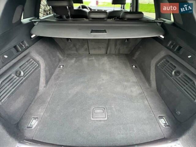 Серый Ауди E-Tron, объемом двигателя 0 л и пробегом 125 тыс. км за 34999 $, фото 29 на Automoto.ua