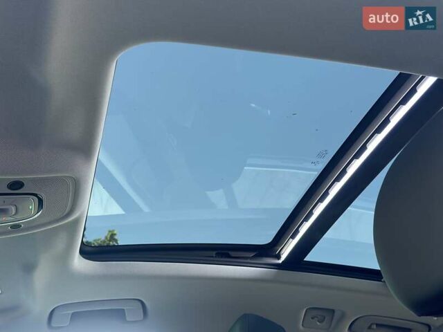 Серый Ауди E-Tron, объемом двигателя 0 л и пробегом 56 тыс. км за 34200 $, фото 31 на Automoto.ua