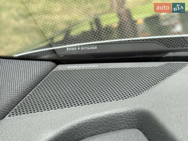 Сірий Ауді E-Tron, об'ємом двигуна 0 л та пробігом 106 тис. км за 38400 $, фото 27 на Automoto.ua