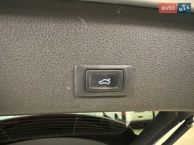 Сірий Ауді E-Tron, об'ємом двигуна 0 л та пробігом 152 тис. км за 24700 $, фото 9 на Automoto.ua