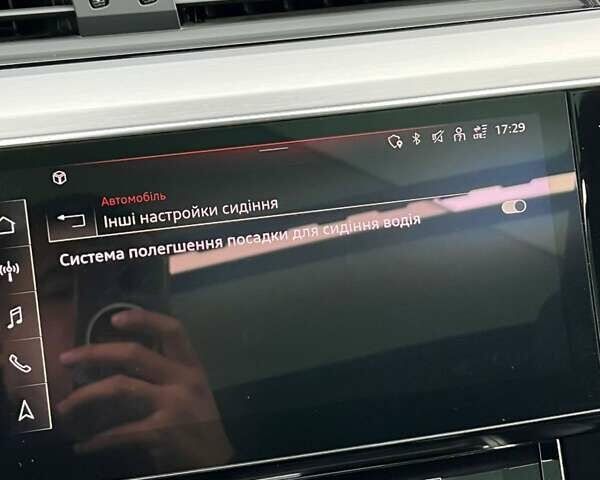 Серый Ауди E-Tron, объемом двигателя 0 л и пробегом 125 тыс. км за 34999 $, фото 64 на Automoto.ua