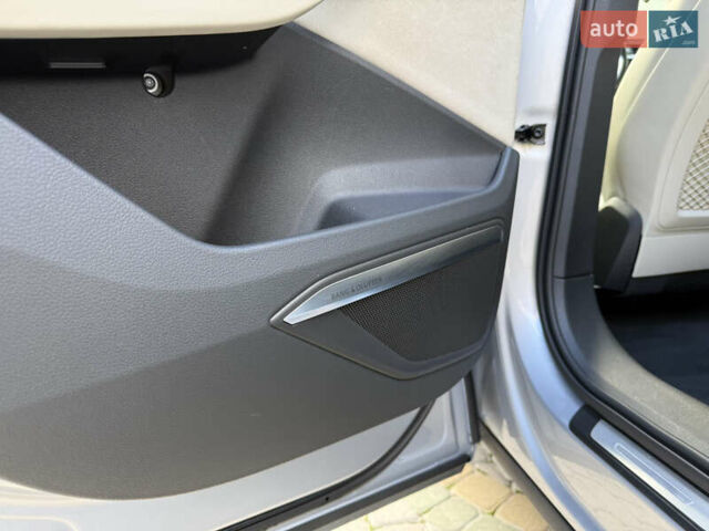 Серый Ауди E-Tron, объемом двигателя 0 л и пробегом 130 тыс. км за 37000 $, фото 110 на Automoto.ua