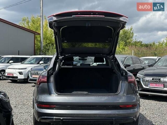 Серый Ауди E-Tron, объемом двигателя 0 л и пробегом 115 тыс. км за 37600 $, фото 37 на Automoto.ua