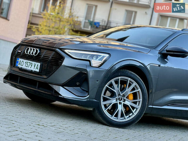 Сірий Ауді E-Tron, об'ємом двигуна 0 л та пробігом 47 тис. км за 45000 $, фото 3 на Automoto.ua