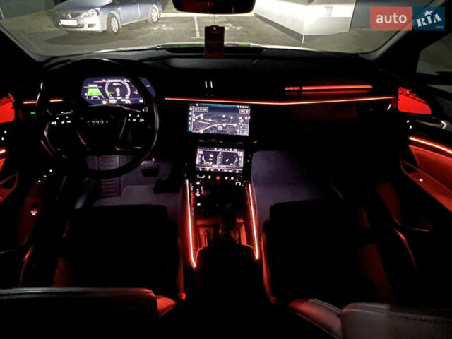Ауді E-Tron 2021 у Луцьку на Automoto.ua Сірий Ауді E-Tron, об'ємом двигуна 0 л та пробігом 125 тис. км за 34999 $, фото 124 на Automoto.ua