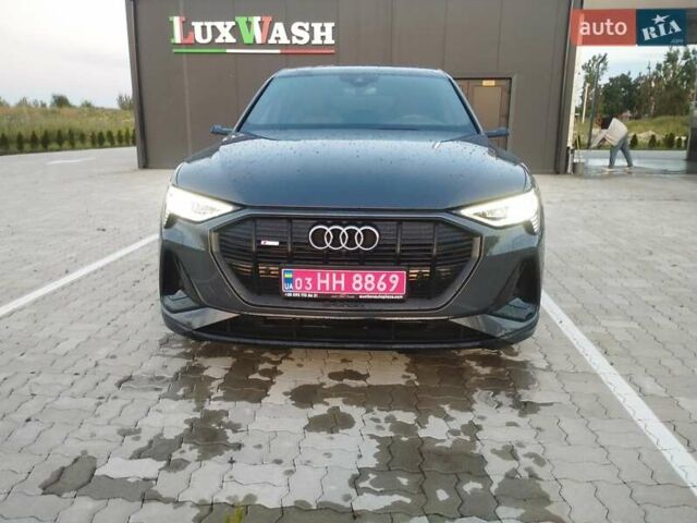 Сірий Ауді E-Tron, об'ємом двигуна 0 л та пробігом 98 тис. км за 39000 $, фото 5 на Automoto.ua
