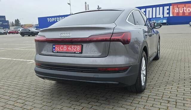 Сірий Ауді E-Tron, об'ємом двигуна 0 л та пробігом 140 тис. км за 28800 $, фото 10 на Automoto.ua