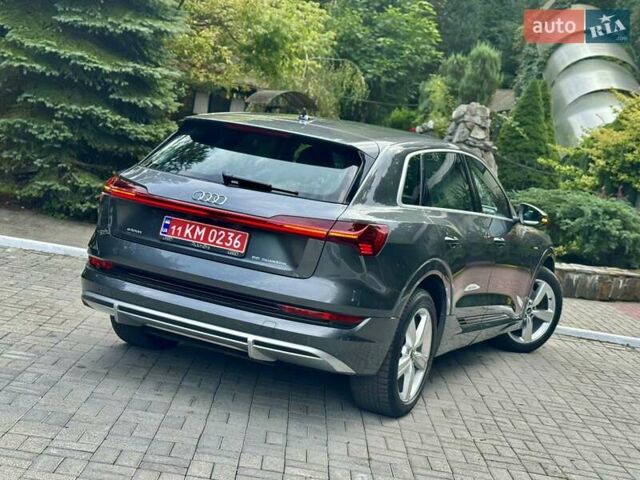 Сірий Ауді E-Tron, об'ємом двигуна 0 л та пробігом 148 тис. км за 27500 $, фото 58 на Automoto.ua