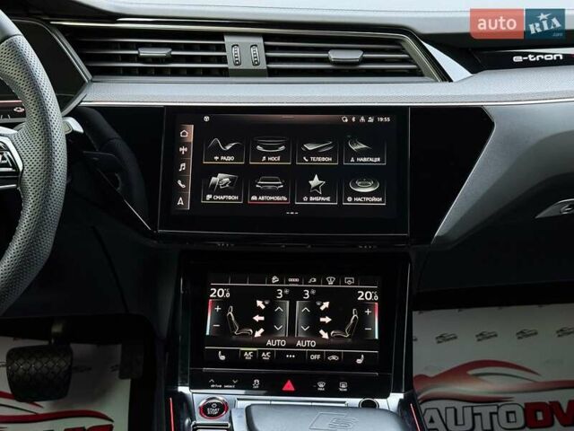 Серый Ауди E-Tron, объемом двигателя 0 л и пробегом 56 тыс. км за 46999 $, фото 60 на Automoto.ua