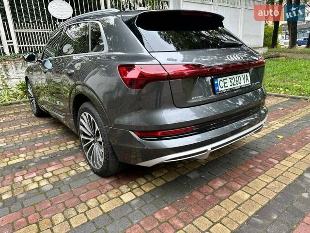 Серый Ауди E-Tron, объемом двигателя 0 л и пробегом 53 тыс. км за 36000 $, фото 26 на Automoto.ua