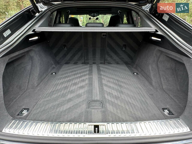 Сірий Ауді E-Tron, об'ємом двигуна 0 л та пробігом 106 тис. км за 38400 $, фото 42 на Automoto.ua