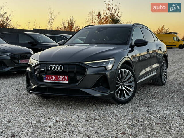 Серый Ауди E-Tron, объемом двигателя 0 л и пробегом 70 тыс. км за 42850 $, фото 5 на Automoto.ua