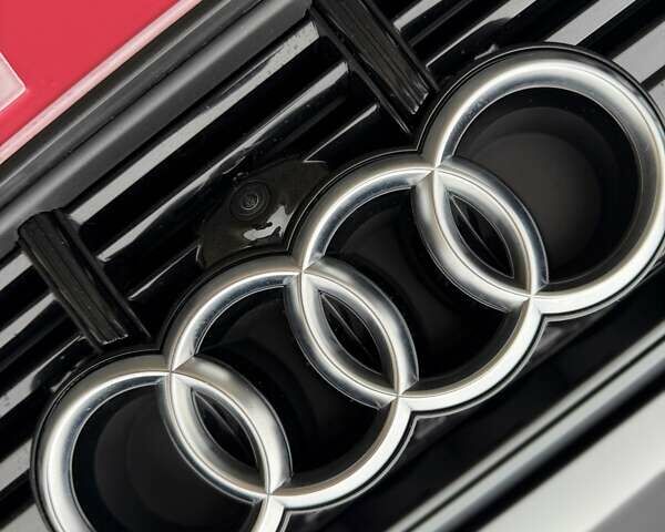 Серый Ауди E-Tron, объемом двигателя 0 л и пробегом 149 тыс. км за 29300 $, фото 8 на Automoto.ua