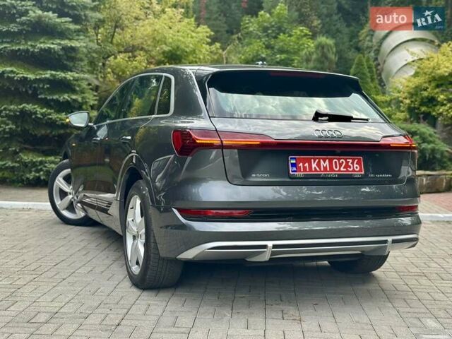 Сірий Ауді E-Tron, об'ємом двигуна 0 л та пробігом 148 тис. км за 27500 $, фото 74 на Automoto.ua