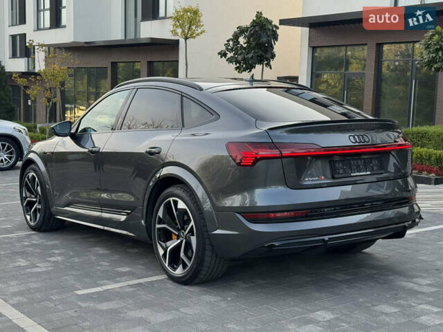 Серый Ауди E-Tron, объемом двигателя 0 л и пробегом 119 тыс. км за 40500 $, фото 5 на Automoto.ua