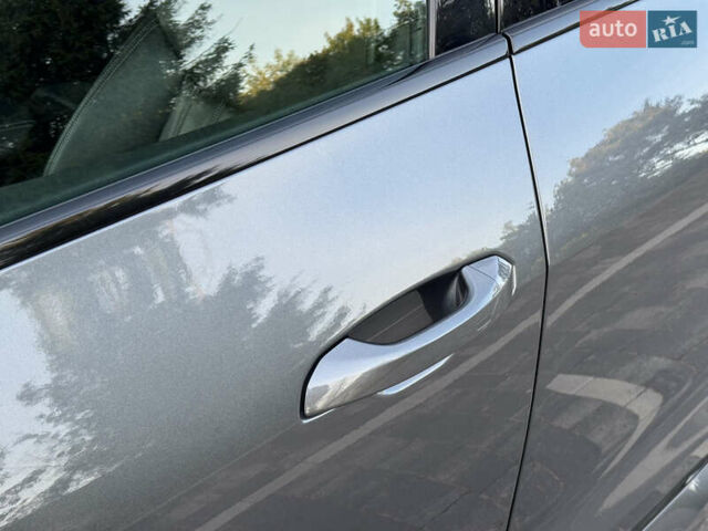 Серый Ауди E-Tron, объемом двигателя 0 л и пробегом 119 тыс. км за 41500 $, фото 21 на Automoto.ua