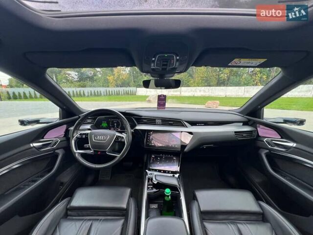 Серый Ауди E-Tron, объемом двигателя 0 л и пробегом 125 тыс. км за 34999 $, фото 38 на Automoto.ua
