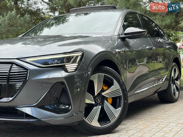 Сірий Ауді E-Tron, об'ємом двигуна 0 л та пробігом 106 тис. км за 38400 $, фото 3 на Automoto.ua