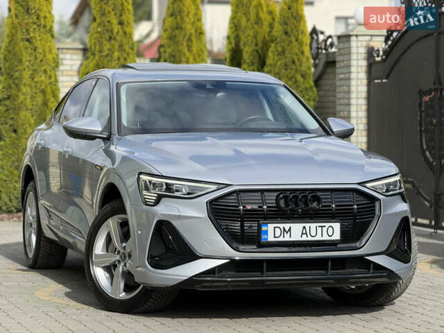 Серый Ауди E-Tron, объемом двигателя 0 л и пробегом 130 тыс. км за 37000 $, фото 147 на Automoto.ua