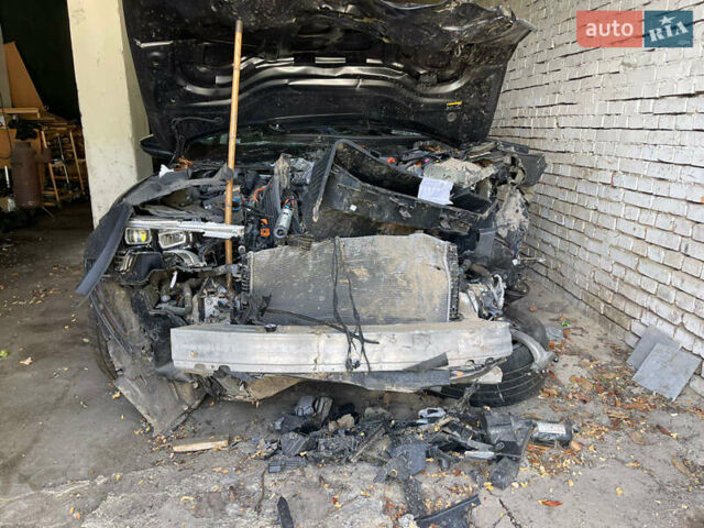 Серый Ауди E-Tron, объемом двигателя 0 л и пробегом 32 тыс. км за 9900 $, фото 4 на Automoto.ua