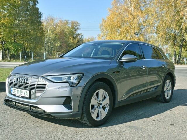 Ауді E-Tron 2021 у Чернівцях на Automoto.ua Сірий Ауді E-Tron, об'ємом двигуна 0 л та пробігом 82 тис. км за 31500 $, фото 1 на Automoto.ua
