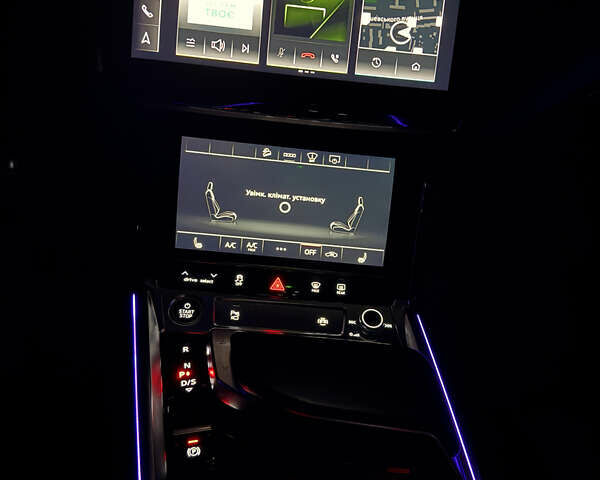Серый Ауди E-Tron, объемом двигателя 0 л и пробегом 32 тыс. км за 41990 $, фото 23 на Automoto.ua