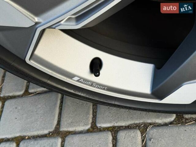 Серый Ауди E-Tron, объемом двигателя 0 л и пробегом 56 тыс. км за 46999 $, фото 36 на Automoto.ua