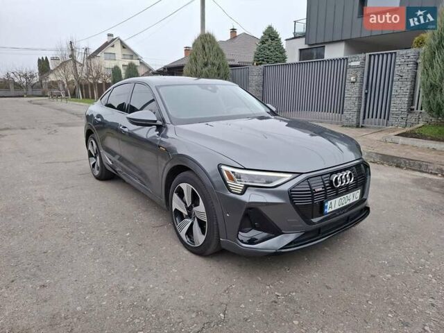 Сірий Ауді E-Tron, об'ємом двигуна 0 л та пробігом 43 тис. км за 41999 $, фото 2 на Automoto.ua