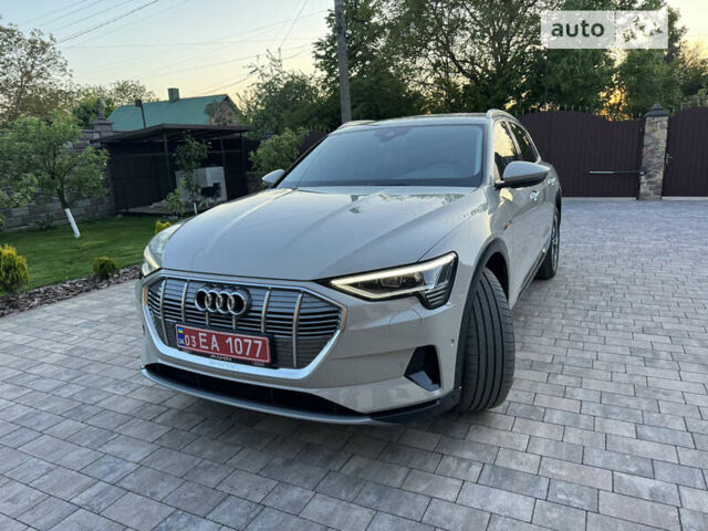 Сірий Ауді E-Tron, об'ємом двигуна 0 л та пробігом 31 тис. км за 46500 $, фото 27 на Automoto.ua