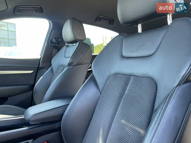 Сірий Ауді E-Tron, об'ємом двигуна 0 л та пробігом 38 тис. км за 39500 $, фото 32 на Automoto.ua