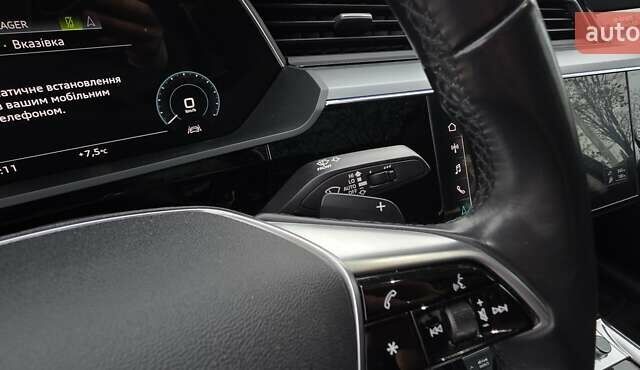 Сірий Ауді E-Tron, об'ємом двигуна 0 л та пробігом 140 тис. км за 28800 $, фото 115 на Automoto.ua