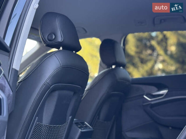 Серый Ауди E-Tron, объемом двигателя 0 л и пробегом 125 тыс. км за 26900 $, фото 25 на Automoto.ua