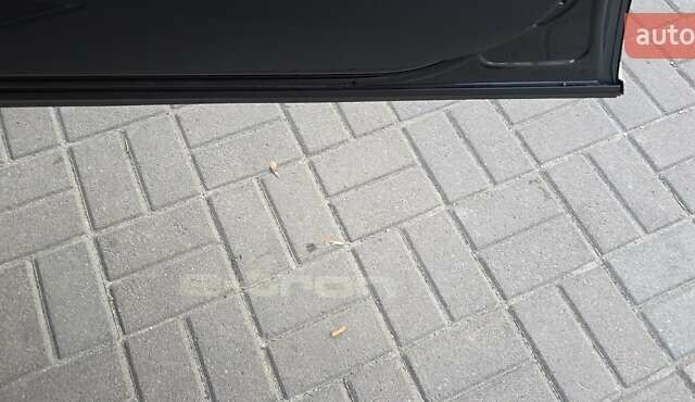 Сірий Ауді E-Tron, об'ємом двигуна 0 л та пробігом 110 тис. км за 29999 $, фото 62 на Automoto.ua