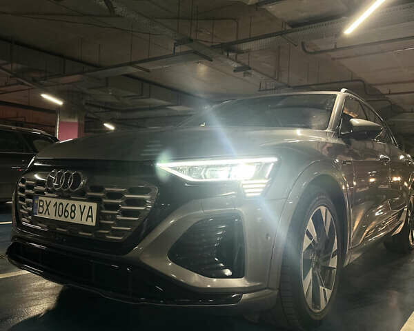 Серый Ауди E-Tron, объемом двигателя 0 л и пробегом 50 тыс. км за 36000 $, фото 28 на Automoto.ua