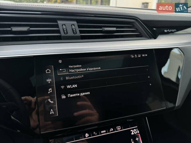 Серый Ауди E-Tron, объемом двигателя 0 л и пробегом 119 тыс. км за 41500 $, фото 57 на Automoto.ua
