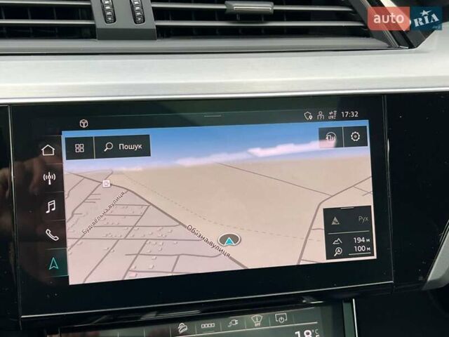 Серый Ауди E-Tron, объемом двигателя 0 л и пробегом 125 тыс. км за 34999 $, фото 53 на Automoto.ua