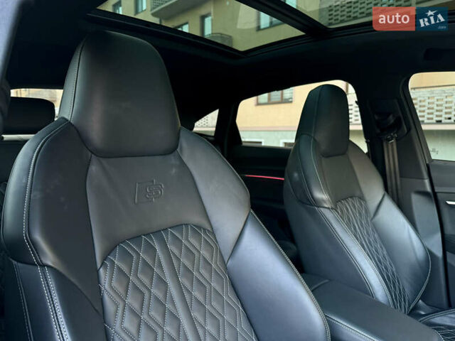 Сірий Ауді E-Tron, об'ємом двигуна 0 л та пробігом 47 тис. км за 45000 $, фото 44 на Automoto.ua