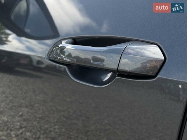 Серый Ауди E-Tron, объемом двигателя 0 л и пробегом 115 тыс. км за 37600 $, фото 33 на Automoto.ua